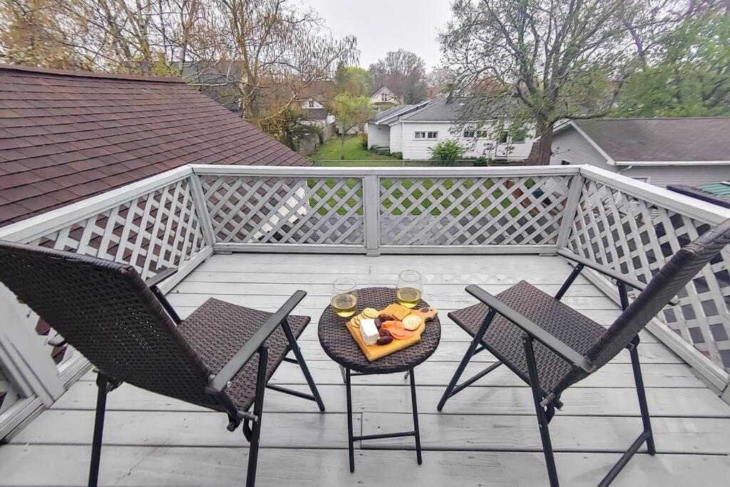 Historic W/Deck, King Bed & Air By Lake Michigan Manistee Exterior foto